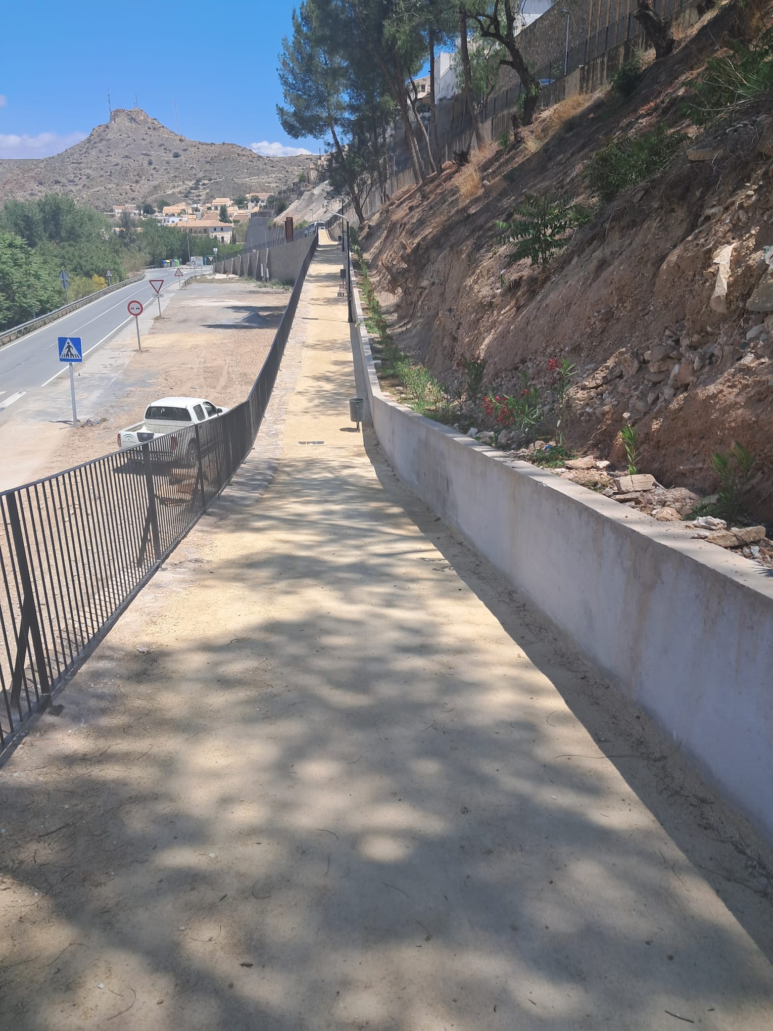 ADECUACIÓN DE RECORRIDO PEATONAL PARA MEJORA DE ACCESOS AL MUNICIPIO